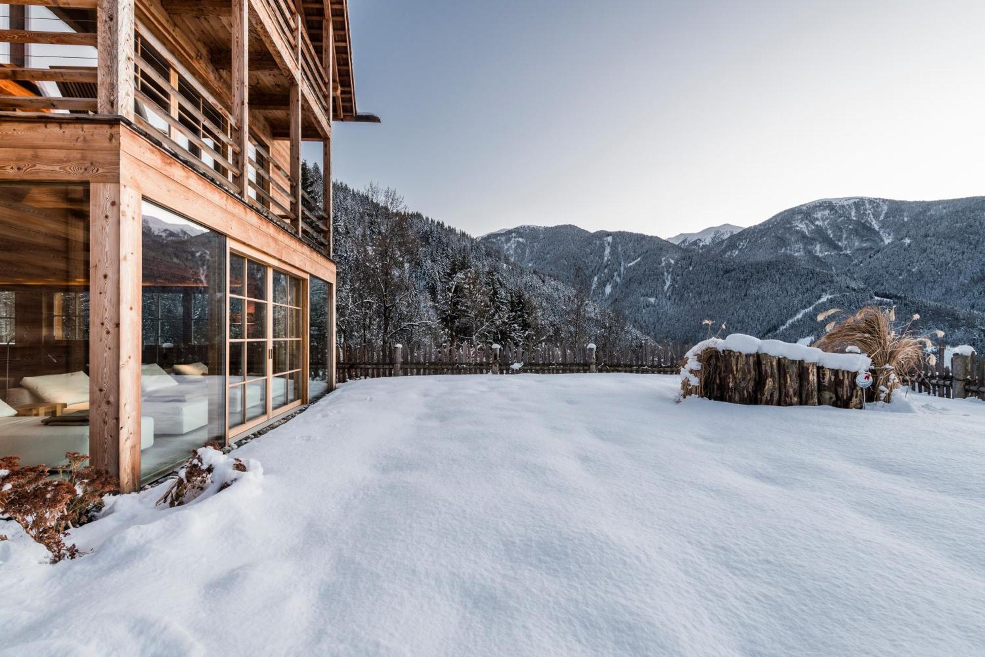 Residence Lusina Luson Εξωτερικό φωτογραφία